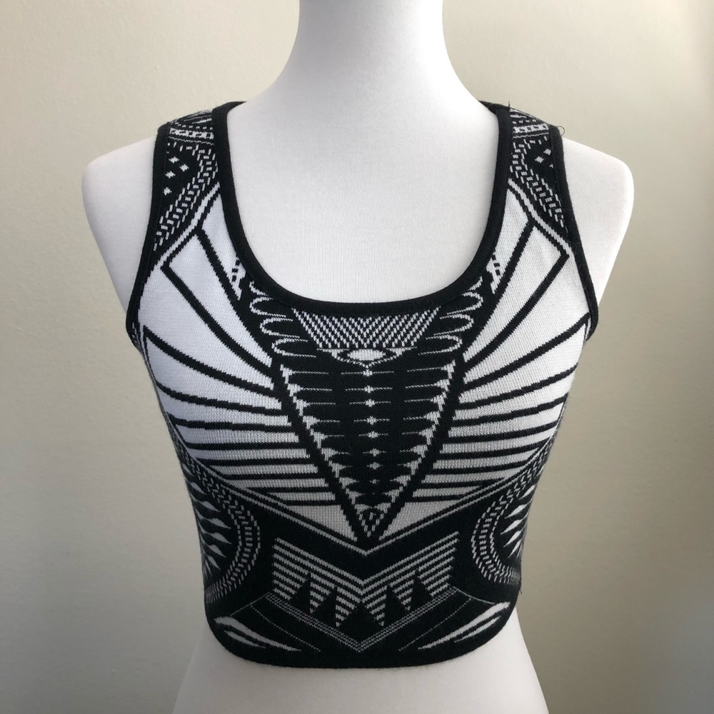 Fora brand knit crop top